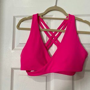 fabletics cut out sports bra